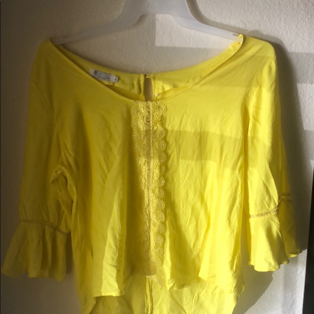 André Womens Top